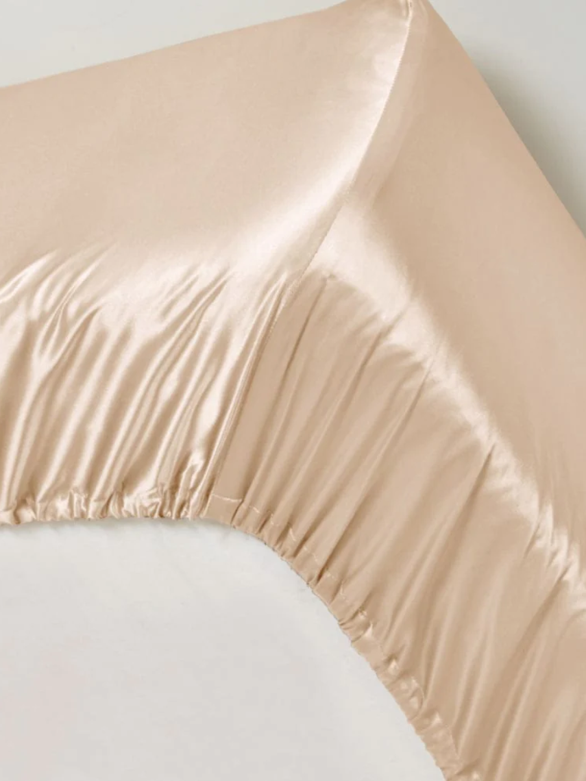 100% Mulberry Silkki Aluslakana (OEKO-TEX) Beige