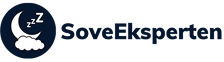 SoveEksperten logo med mørkeblå tekst, hvid måne med zzz og lille hvid sky